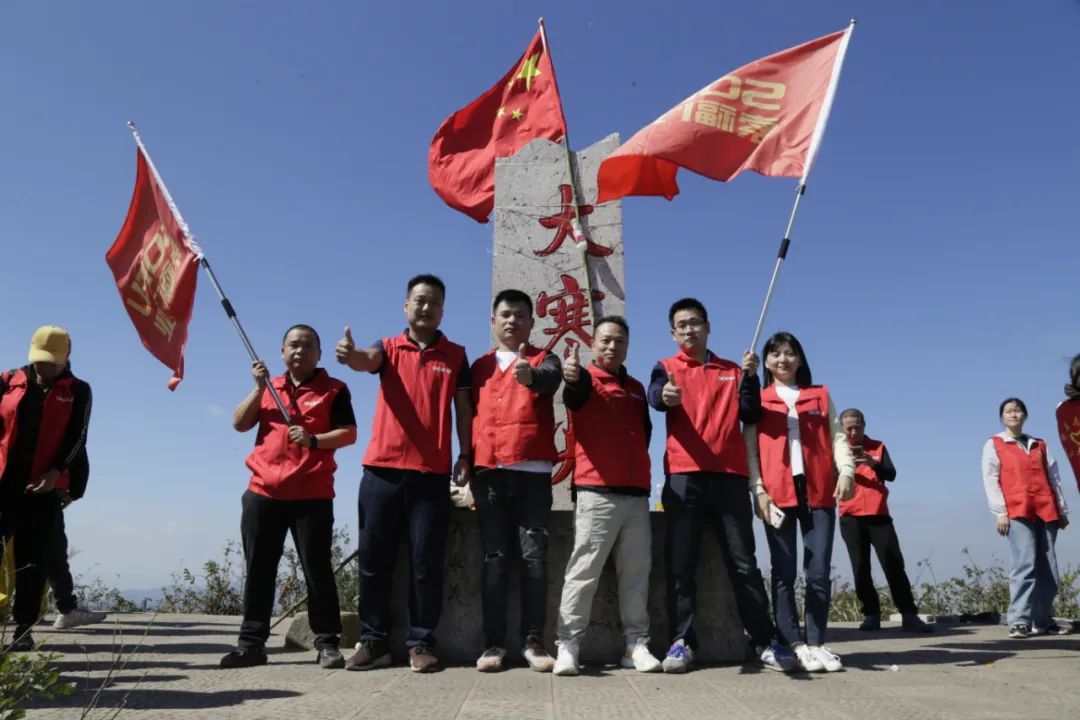 1-22102110042Ub.jpg 1-22102110042Ub.jpg